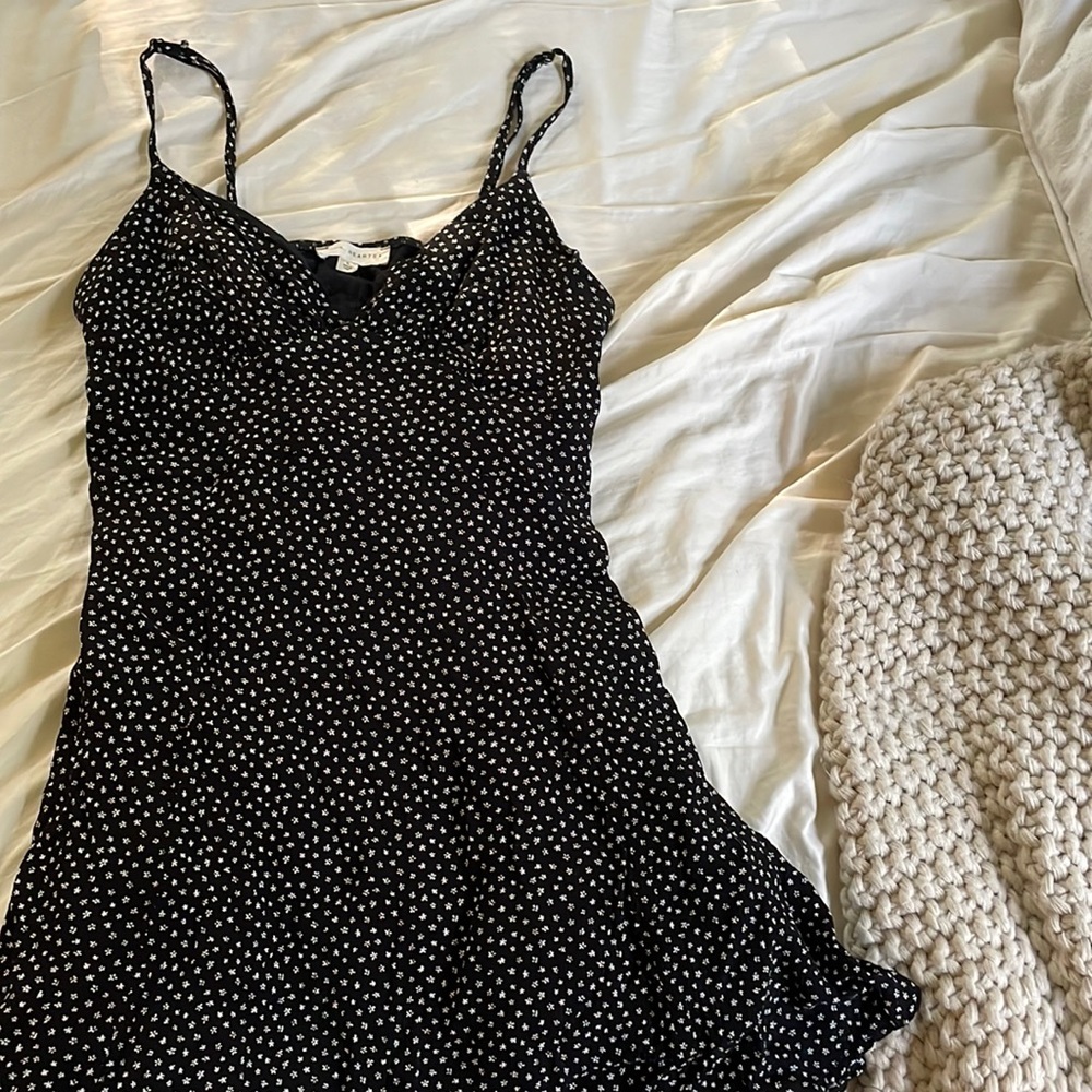 Triangle Flowy Floral Dress from LA Hearts